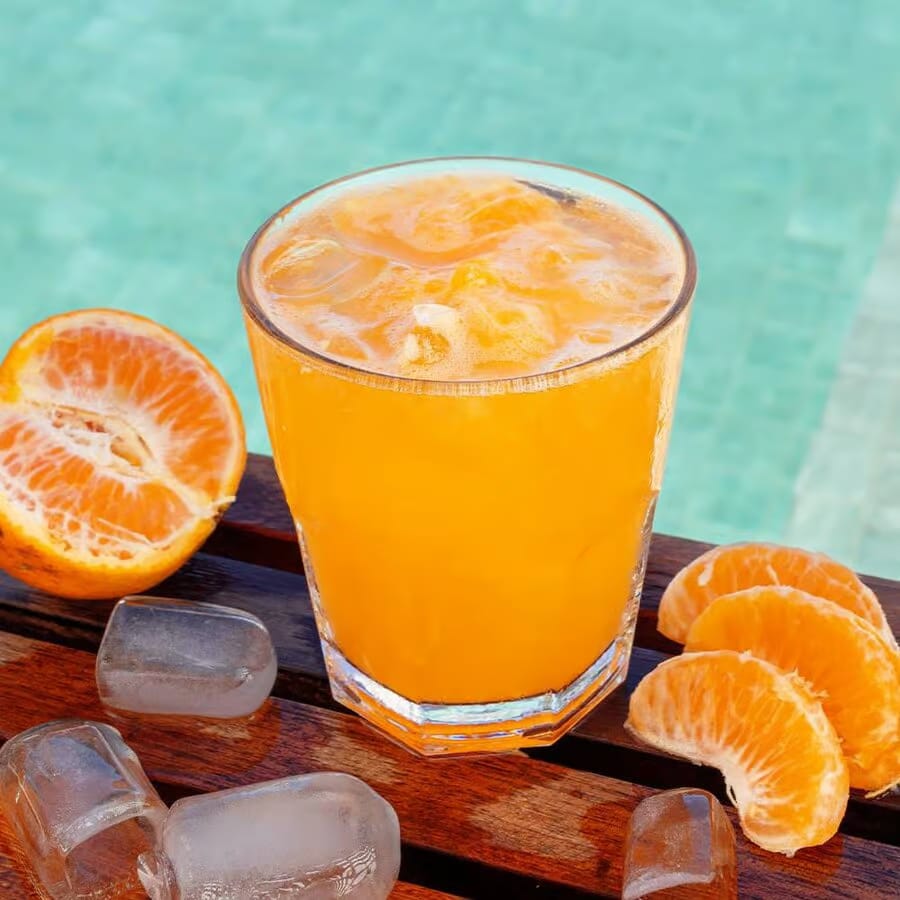 Caipiroska de fruta com Vodka Importada